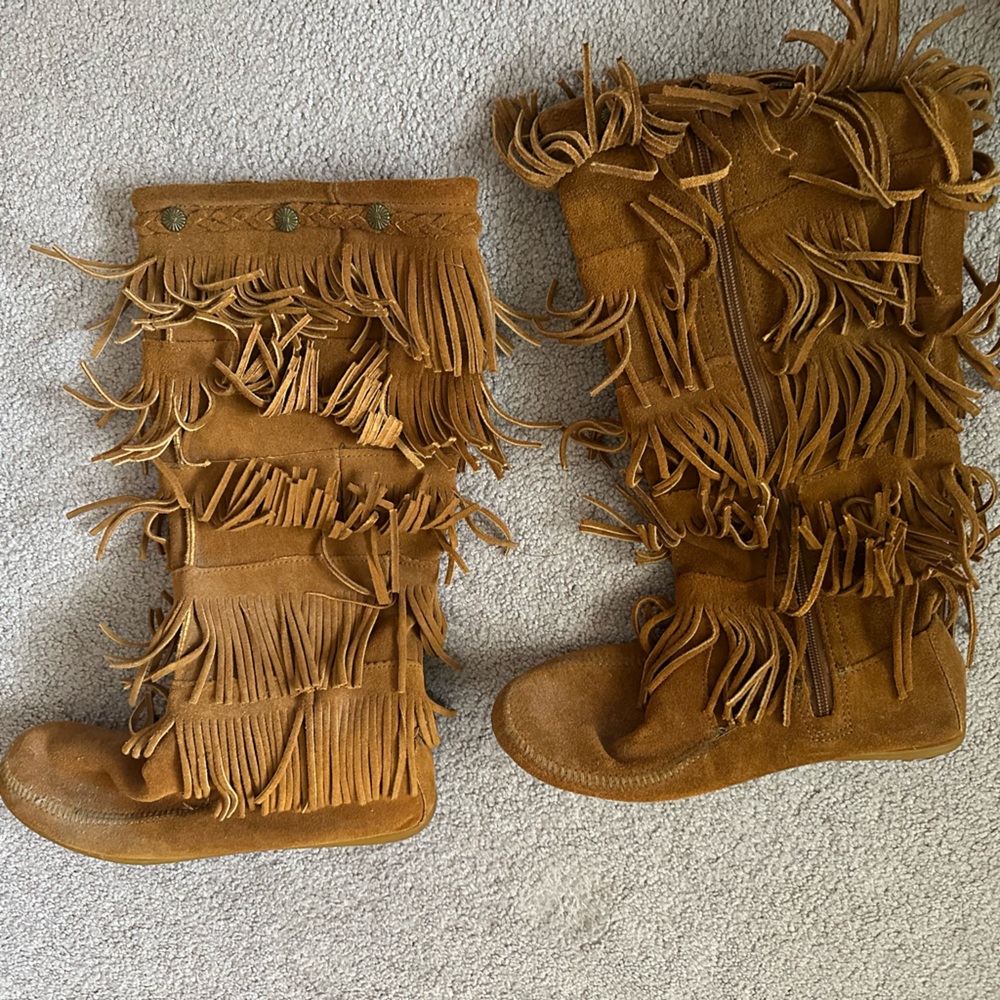 Minnetonka Fringe Boots